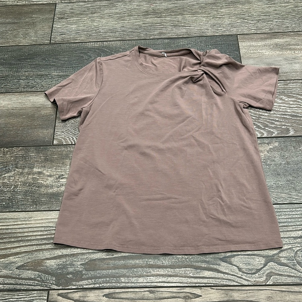 20. Lulu Cotton Shoulder Twist Tee